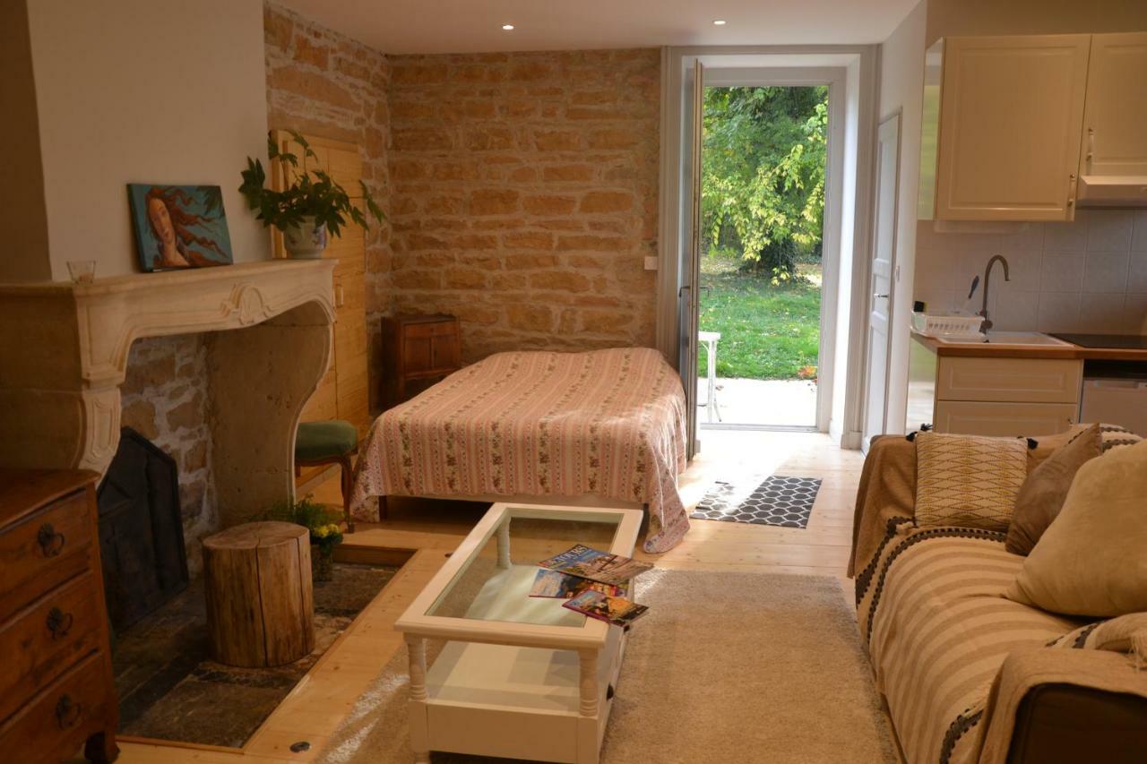 Apartamento Sur La Colline Lyon Exterior foto